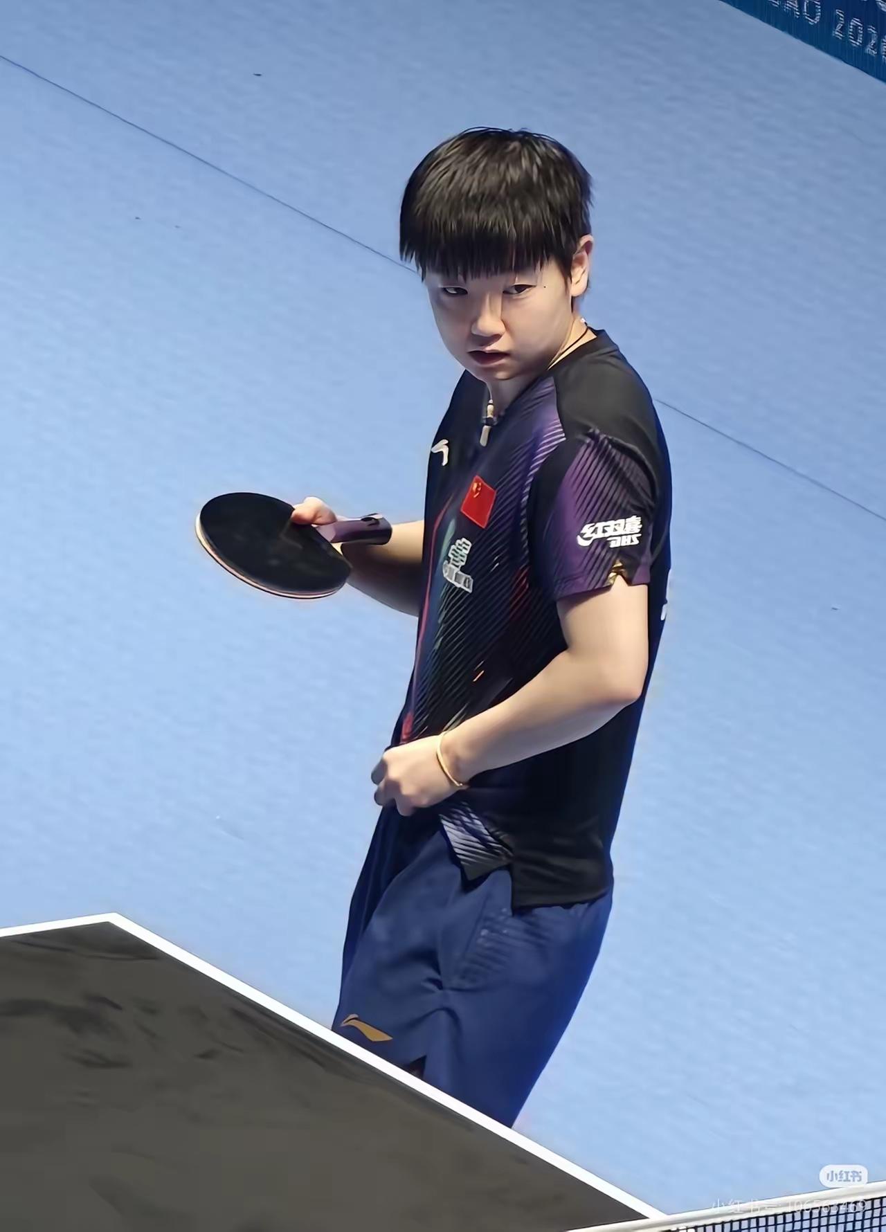 孙颖莎对蒯曼的比赛，真的给我看生气了，不是因为她打的不好，而是因为在比赛的时