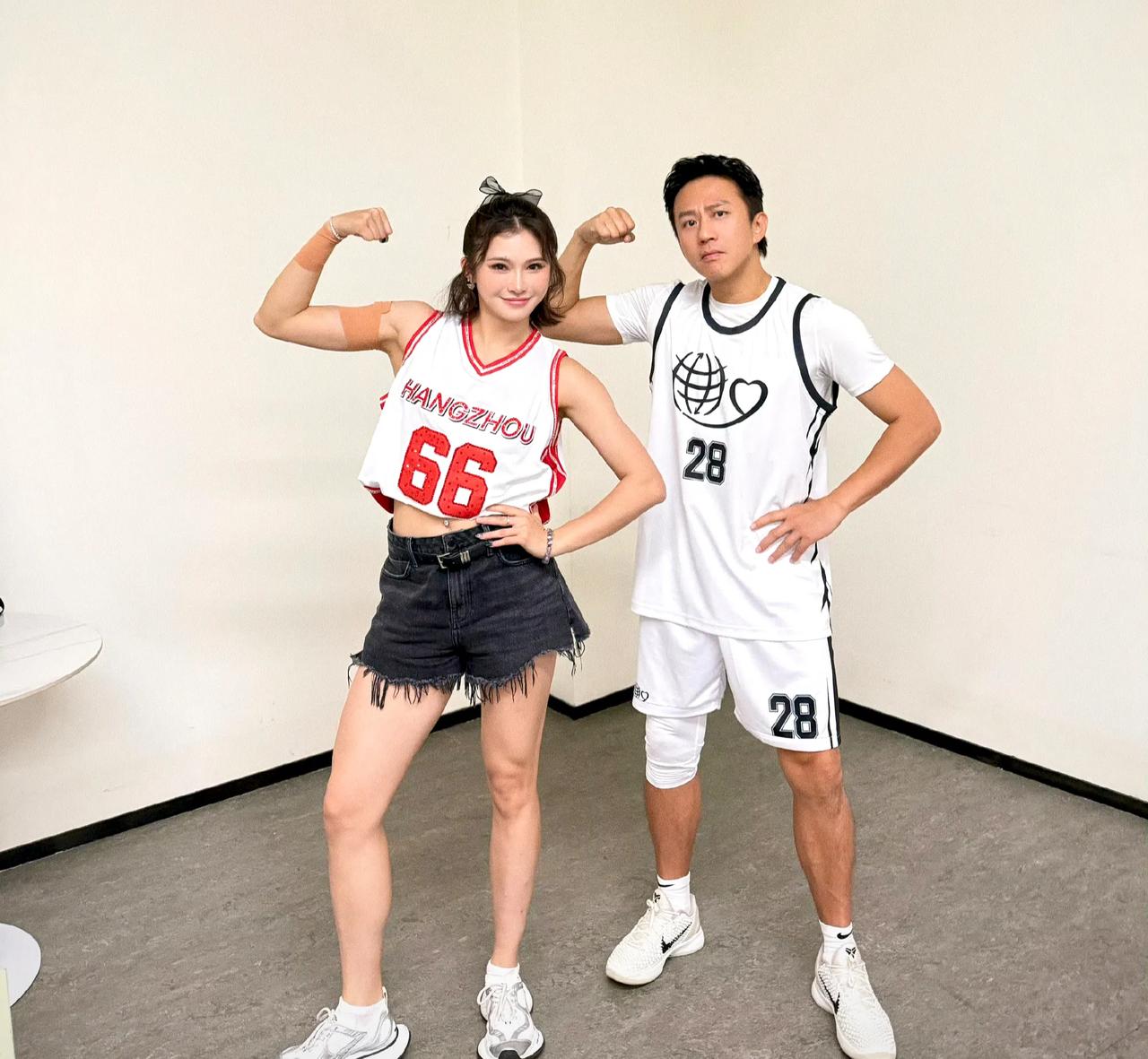 吴艳妮和邓超