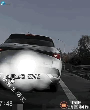 谁懂啊！刷到北京这位大哥的经历，直接破防了！妈妈突然离世，他急着见最后一面，