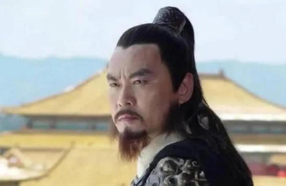 649年，名将李勣带家人打猎，派13岁的孙子李敬业，去树林把野兽赶出来，孙子进林