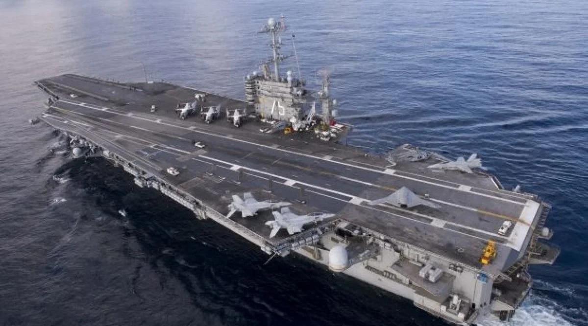 12月5日，商业内幕网站报道，美国“哈里·S·杜鲁门”号航母因紧急机动，躲避胡赛