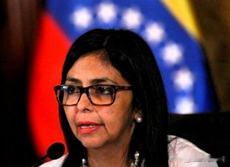 快讯！委内瑞拉🇻🇪消息美对委袭击伤亡更新当地时间年1月4日，委内瑞拉