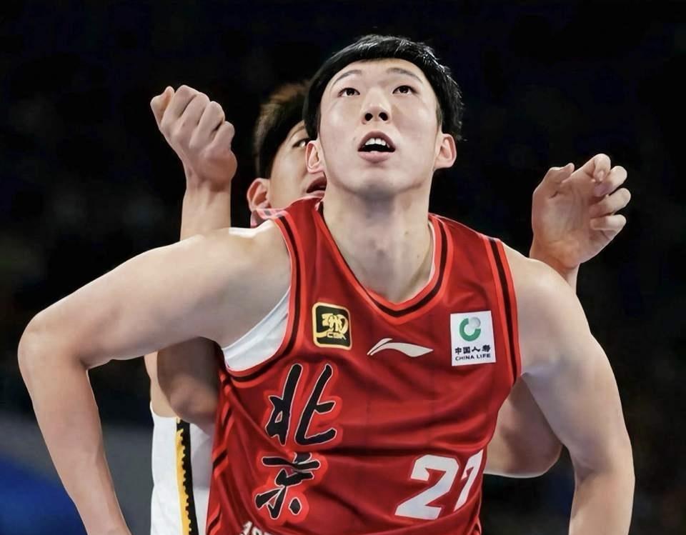 周琦打个全运会挣600万？看经纪人怎么说。最近关于周琦代表四川队打全运会报酬