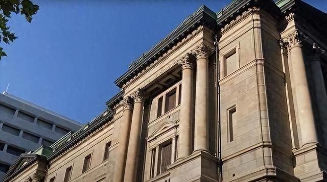 美国经济学家预测：2026年将出现“史上最严重的市场崩盘”！已持续近17年的市场