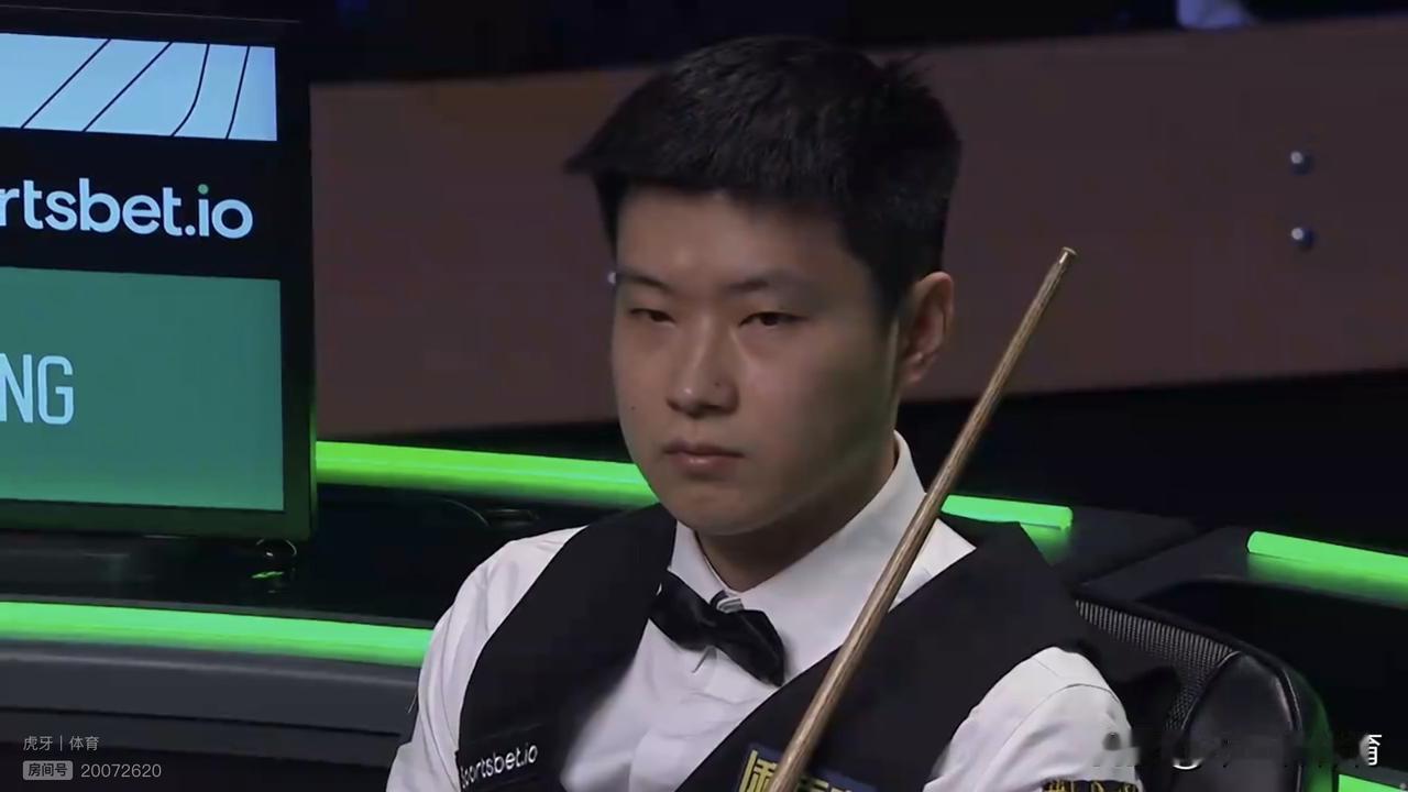 赵心童又来四连鞭，希金斯大比分7-6领先之后，赵心童连赢四局10-7收下冠军，六