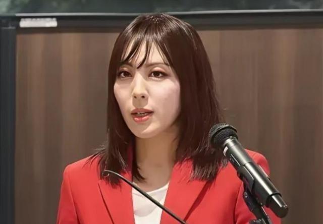 日本右翼发出“1亿日本人会跟中国拼命”式口号，胡锡进：替我带两句话给日本人最