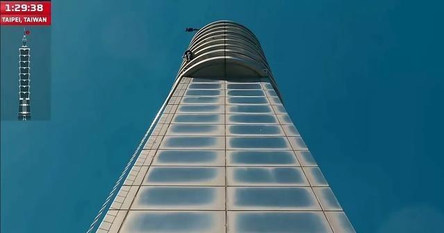 你可能不知道，亚历克斯在攀爬101时，中间有一段是爬的梯子，这并不是违规，而是这