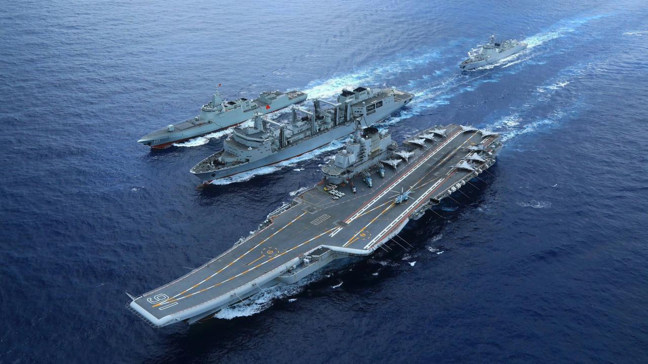 中国🇨🇳人民海军舰艇奶妈编队九宫格组图秀一波……两栖舰艇编队