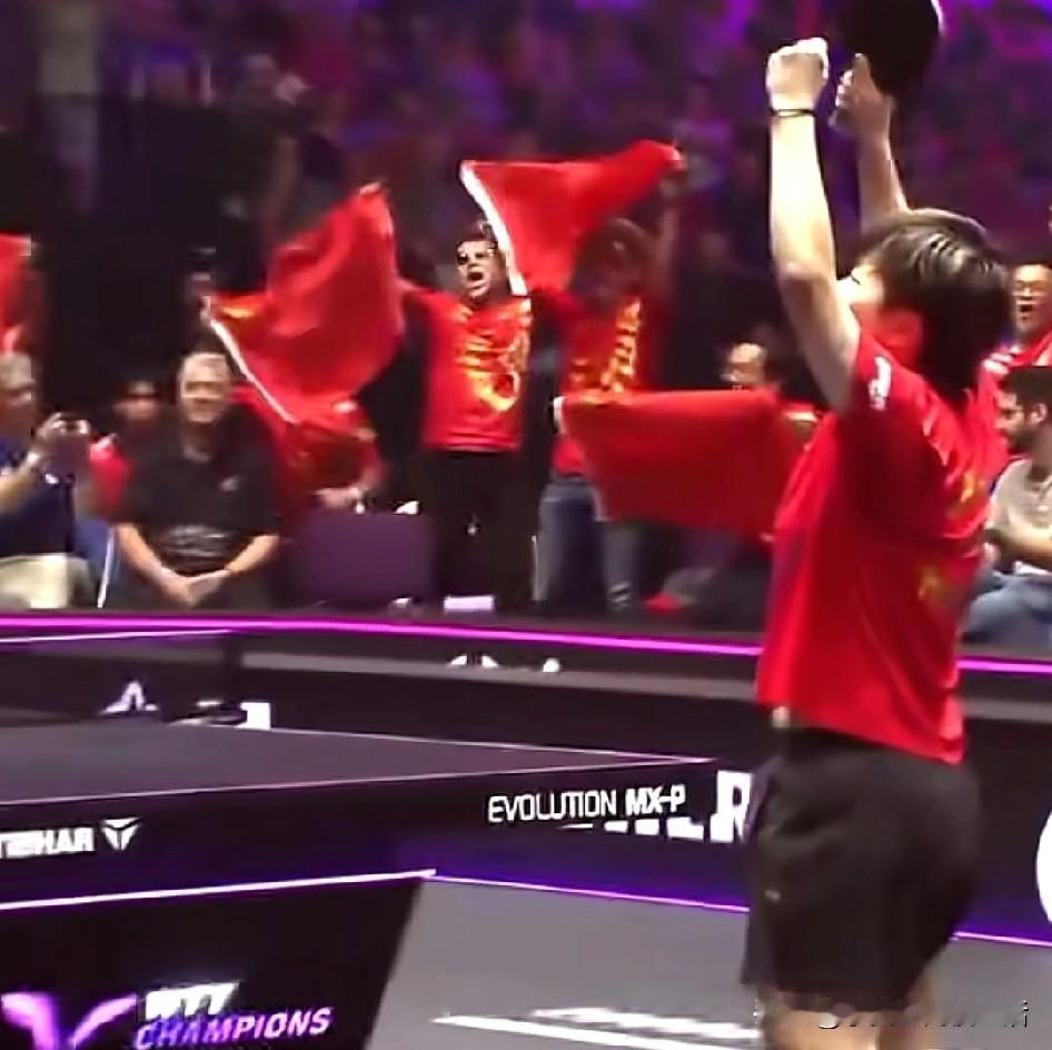 这就是我们为什么要感谢为国征战的现役的原因。即使只剩下一个王艺迪，她也要