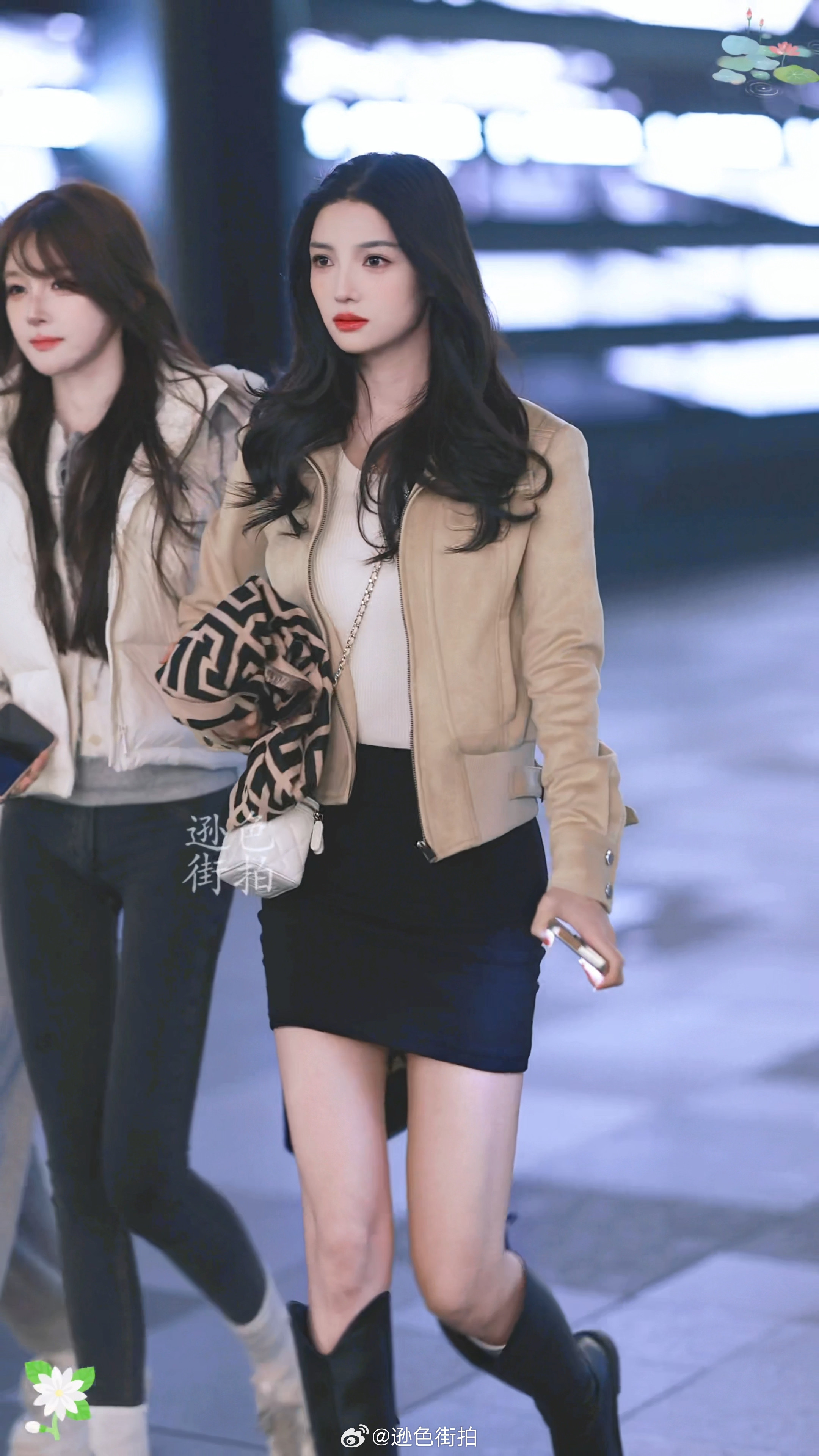 【成都街拍】周一，宝贝们早安！丨摄影拍照每日穿搭