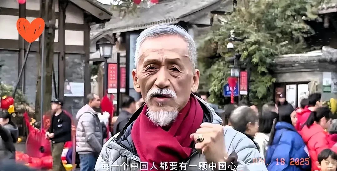 陈彼得的大儿子说：父亲临终前，亲口跟我说了句：“死后要葬在春熙路的梧桐树