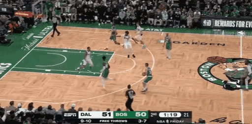 继杜兰特之后，NBA赛场再度见证了一则医疗奇迹——塔图姆在经历跟腱撕裂的重伤后，