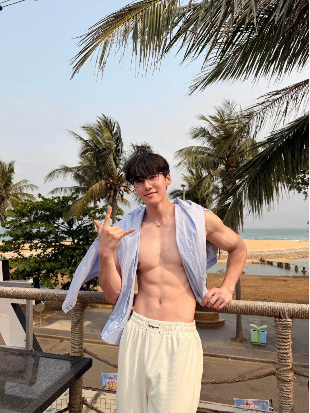 海边OOTD｜海风和你