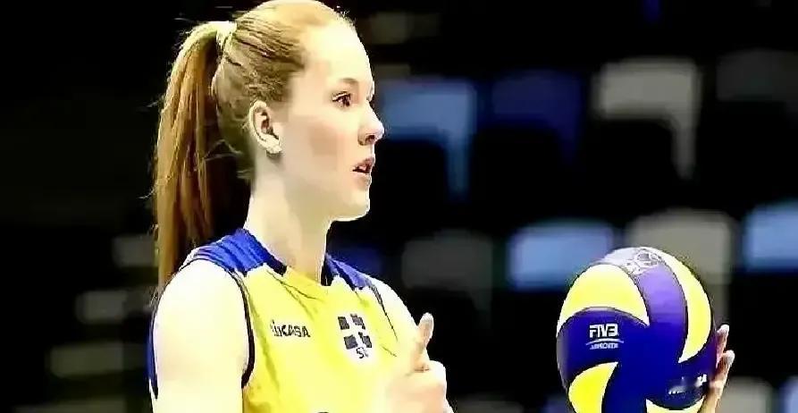 科内利亚诺刚把加比续约拖进四月，转头就去找博斯科维奇，算盘珠子隔着屏幕都听见响。