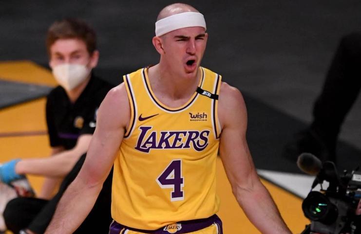 湖人曾经的希望之星，24岁却在NBA没有立足之地！当年佩林卡为了留下他，甚至不惜