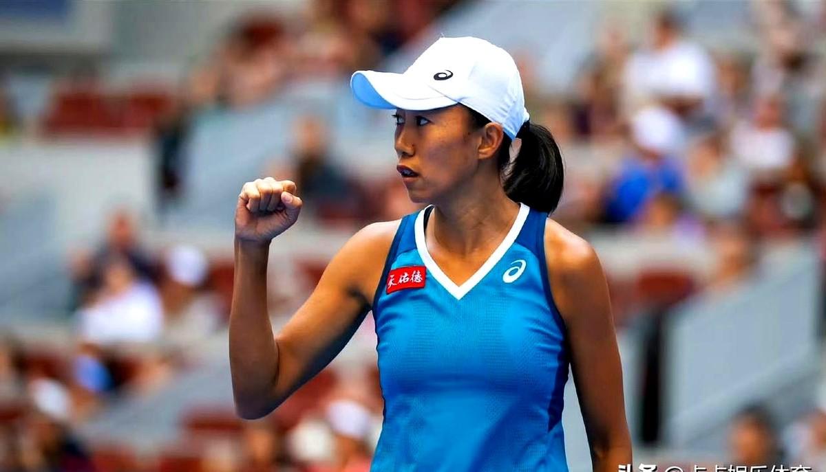 37岁张帅打球，看直播真是替她捏把汗。刚打完布里斯班资格赛，两场都是硬仗。尤