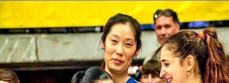 朱婷轮休7场，全胜。对手场均18.3分。进攻成功率58%。这支球队，没有朱