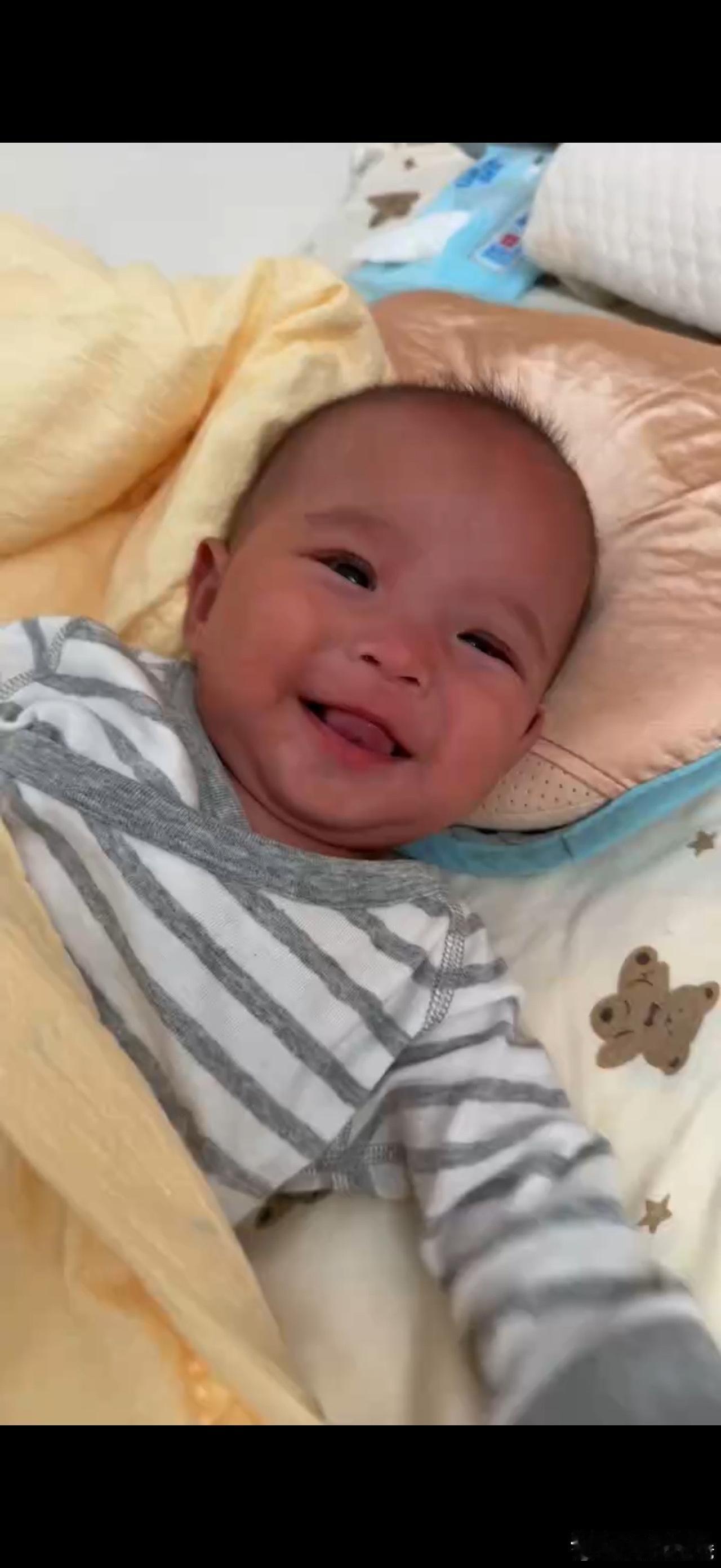 心碎了！最后一刻眼角还含着一滴泪！这么可爱的一个孩子，才5个月大，就因为做了