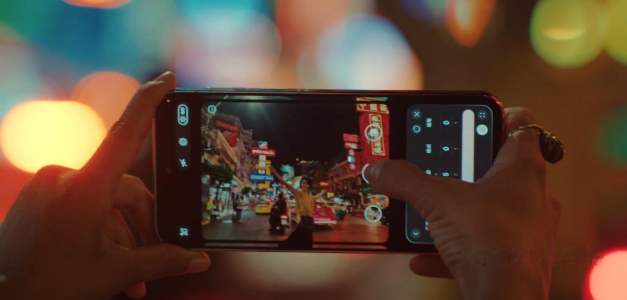 系列及全场景新品发布会，手机摄影也将迈入智拍时代。华为Pura90系列堪称“