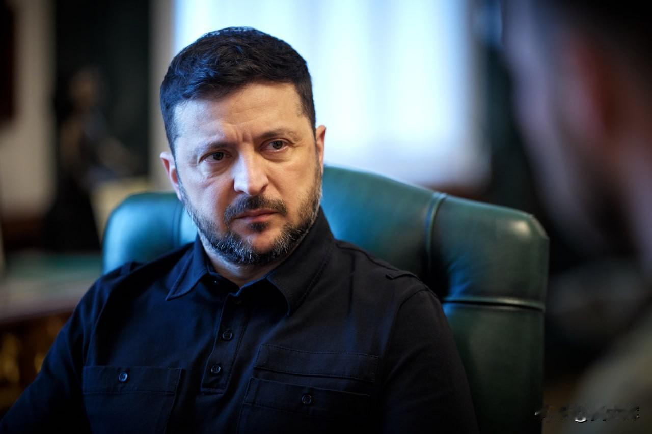 【泽连斯基：俄军现役的各类武器装备，均依赖于本国无法自主生产的零部件】1月1