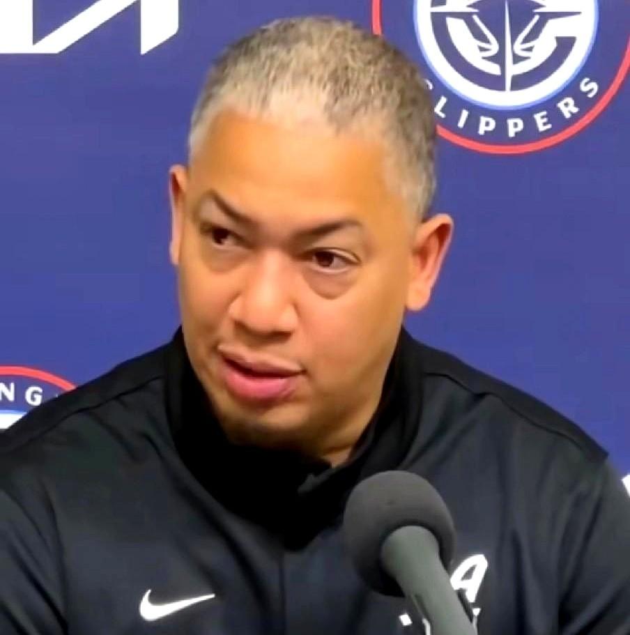 针对保罗事件，泰伦卢发表了看法：与我无关。保罗被扫地出门，外界大多数人认为跟泰伦