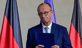 第一次世界大战是德国发动的，德国失败了。第二次世界大战是德国、日本、意大利发动的