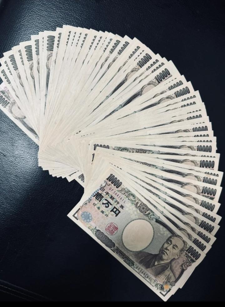 本届日本内阁成员集体公开财产！公开内阁成员的财产是日本的一项政治制