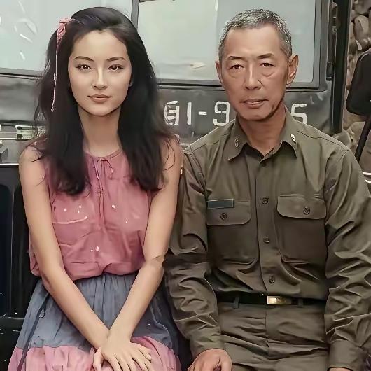林青霞美是有原因的，很多人都知道林青霞是100年一遇的大美女，可大家知道林青霞为