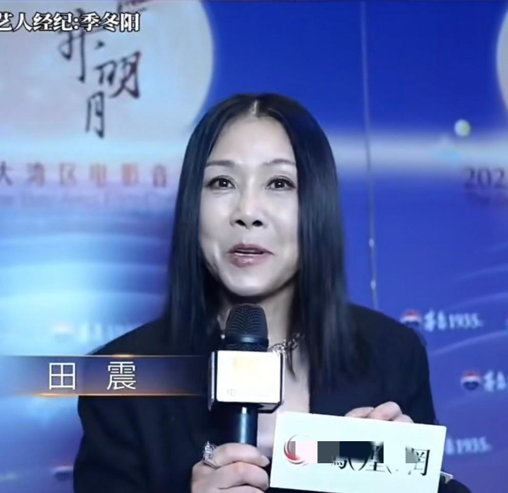 发现以前很多网友对歌手田震评价都很高的，但如今看评论区咋有很多不好的声音呢？我感