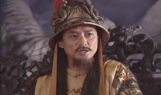 一直没想明白，当杨秀清被韦昌辉和秦日纲诛杀时，为何不假托“天父下凡”？这样，不就
