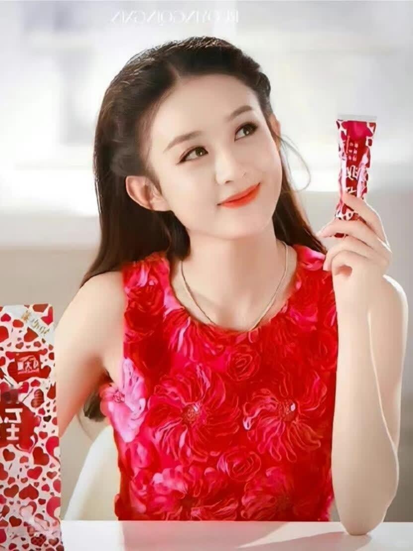 真的绝，都没有尴尬期的嘛一直都美美哒赵丽颖真的很爱天花板颜值明星头像神仙颜值