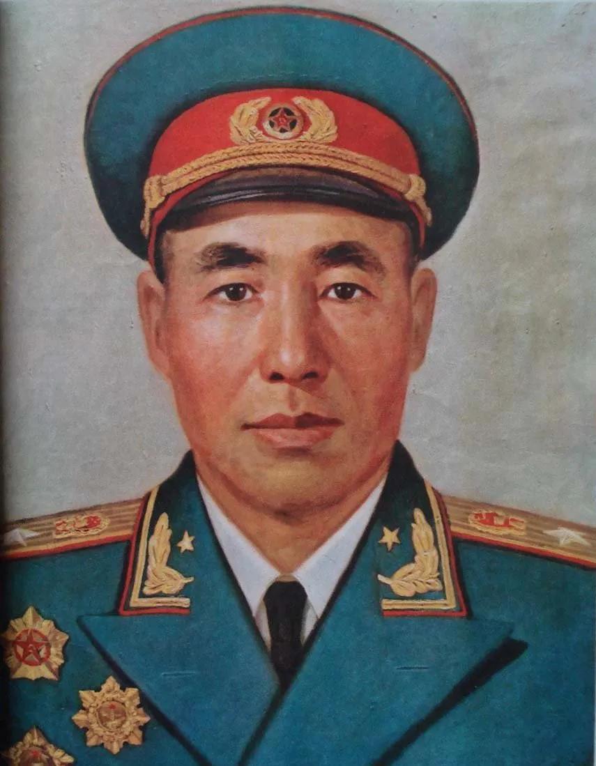 林彪有一怪，非常不合群，提起林彪，都知道他101的称号，威震辽沈、平津战场，但是