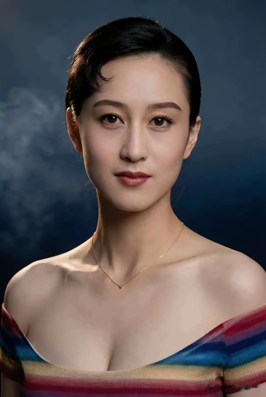 黄金时代的香港，最漂亮的18位女明星！百花齐放，百家争鸣你要说哪一个最漂亮真