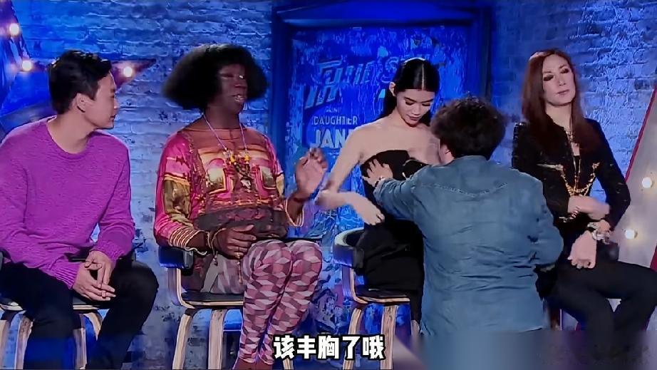 当年奚梦瑶被嘲🐻小，帮她的原来是任达华老婆说奚梦瑶的那位怎么不去整整容，好