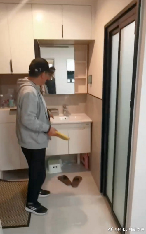 家居风水需要合理的调整和摆放。如果说家居磁场出现了问题，那么肯定出现家人健康不好