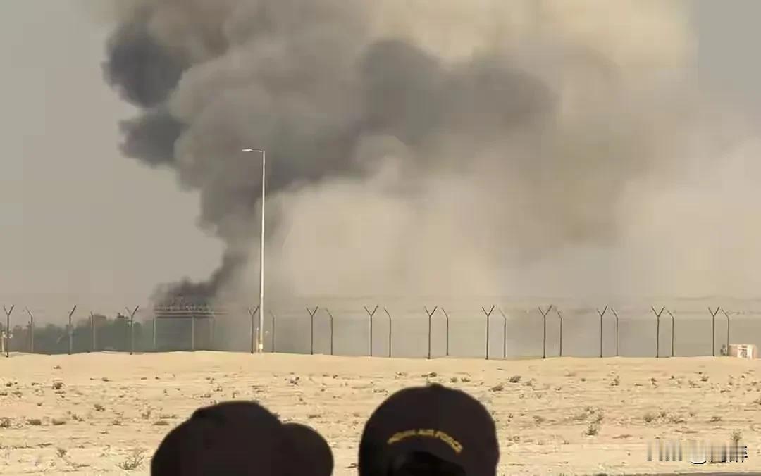 果然，印度的光辉战机还是在众目睽睽摔了！果然，印度又开始摔锅了！他们首先严