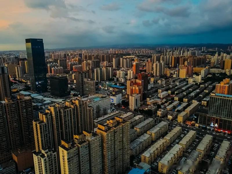 太原楼市现在已经算是筑底。太原楼市从另外一个方面给其他的城市打了个样，他们知道