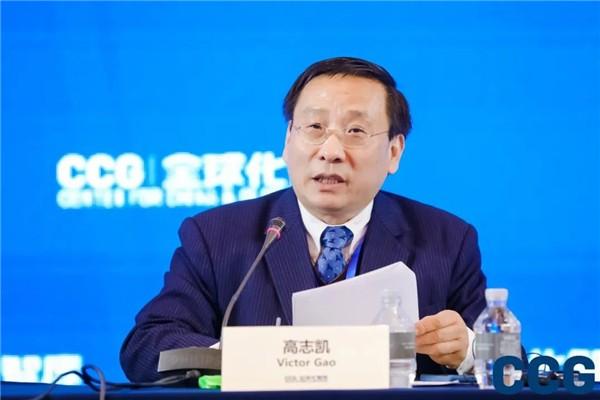 高教授是一位少有的可以用西方人的方式，东方人的思维，把BBC一众名嘴怼破防的人。