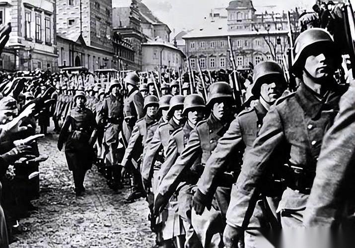 都说希特勒是疯了，1941年非要去捅苏联这个马蜂窝。但有没有一种可能，他不是疯