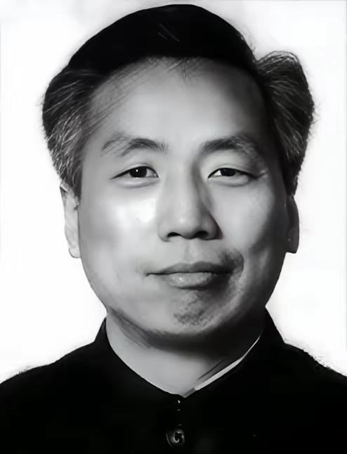 1985年，中国因一次决策失误，痛失自主大飞机运-10，此后几十年花上万亿进口国