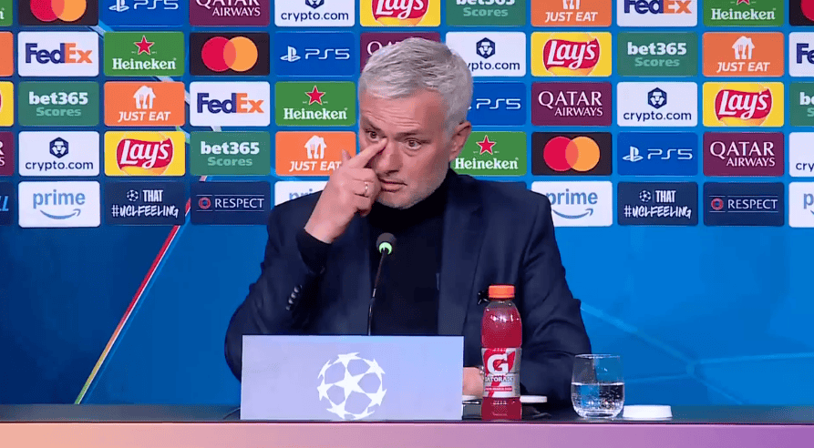 穆帅: 本菲卡没有能进10球的边锋, 也不像尤文那样人才济济