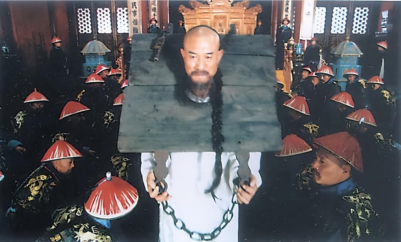 1726年，年羹尧知道自己将被问斩，暗中把怀孕的小妾，送给一位书生，并千叮万嘱：
