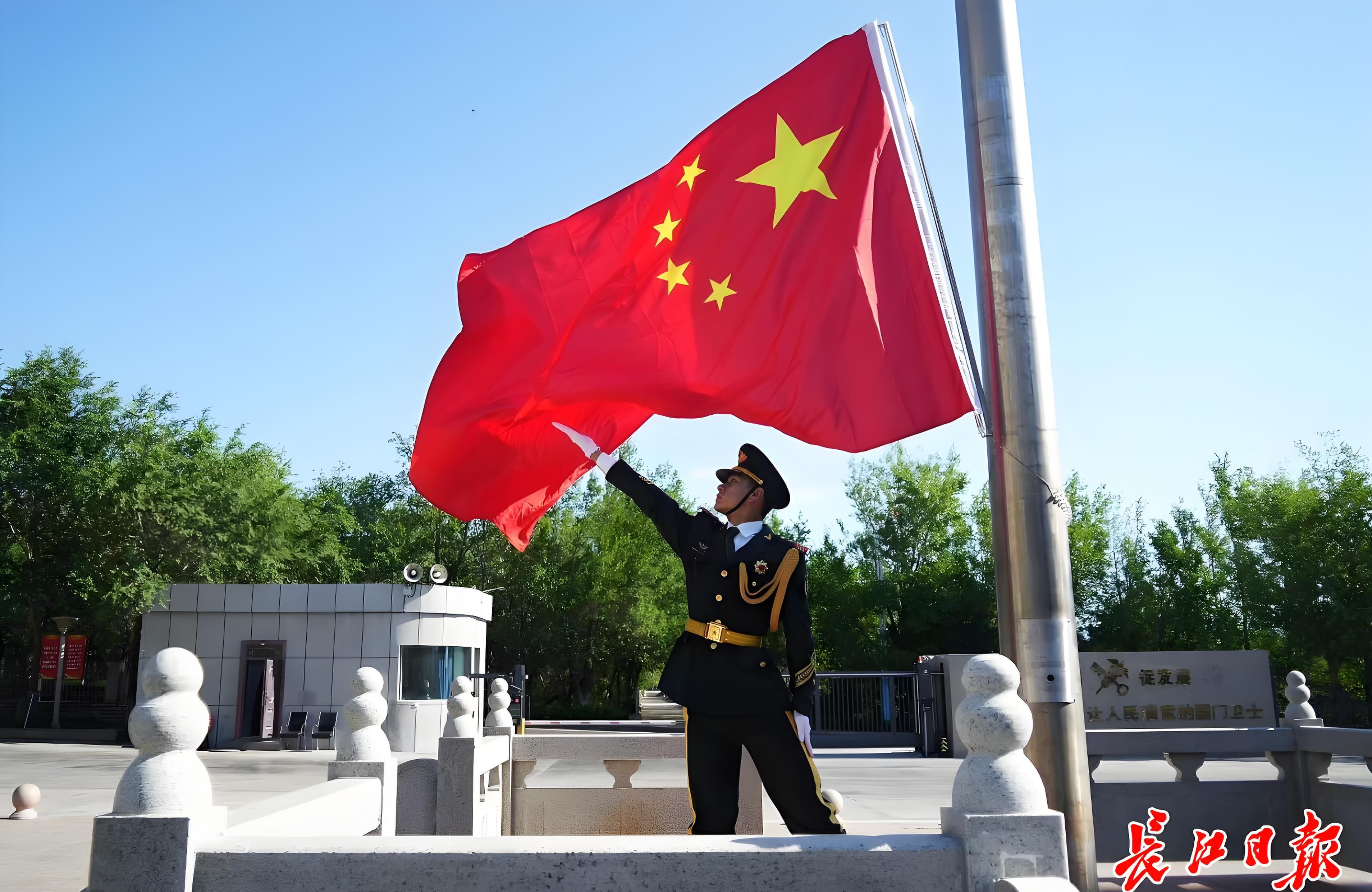 西方国家真坏，一心想搞事情嘿，你知道吗？那些西方国家，背