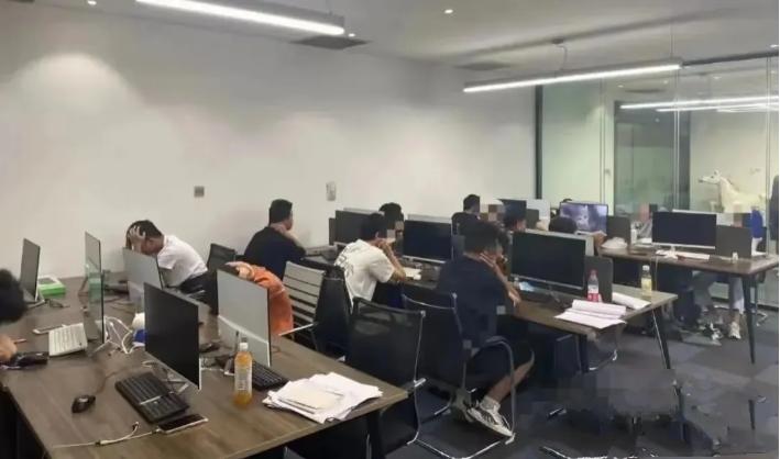 大家不要再上当了，有不少从事律师等相关职业的朋友在一起聊天，一提到从事这个行业初