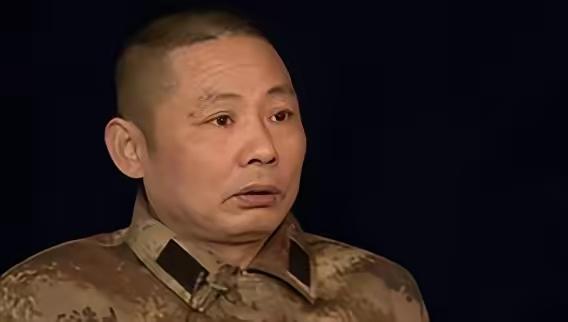 2007年，对越自卫反击战的老兵刘亮华去办低保手续，却被工作人员骂了句“不要脸”