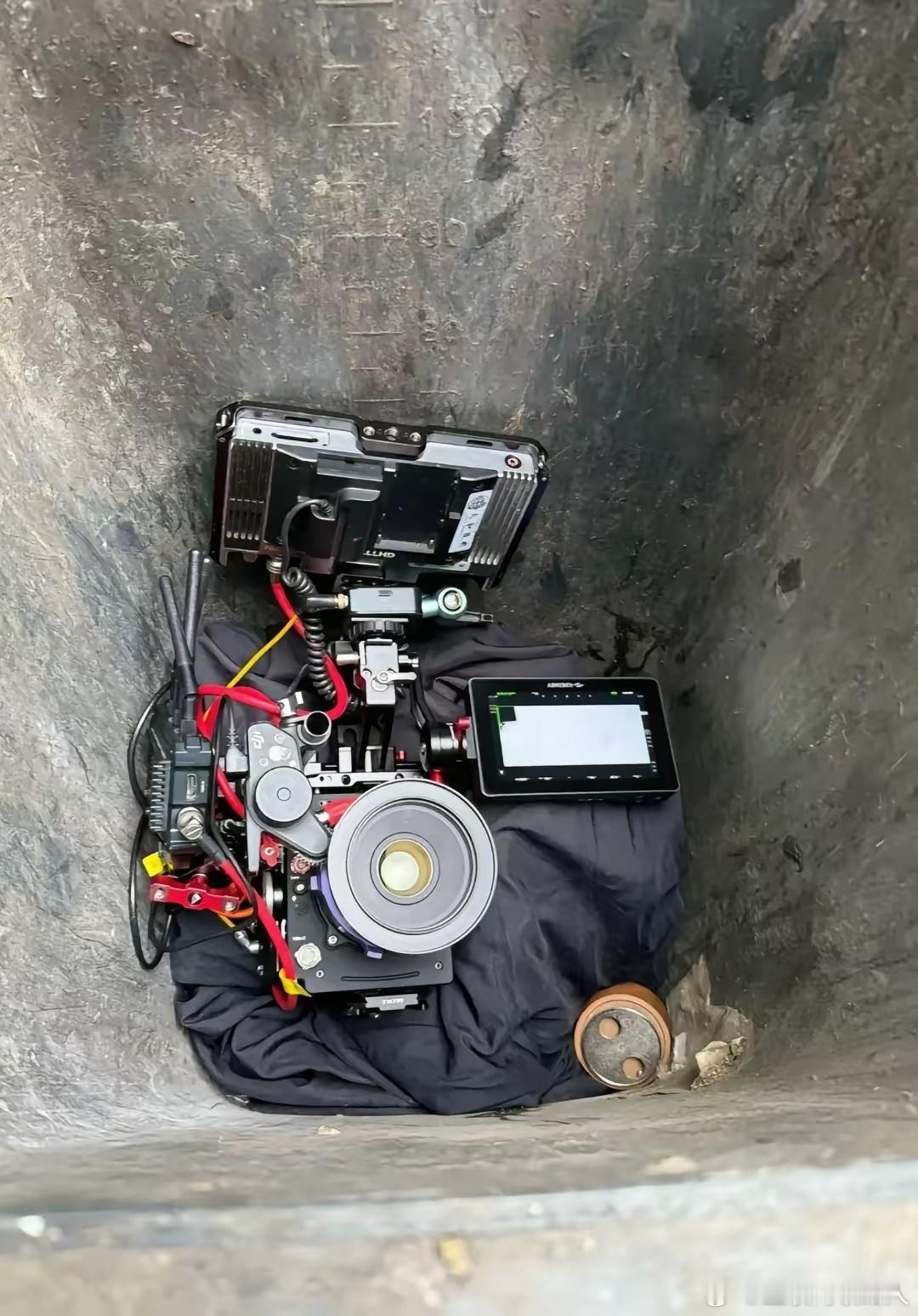 扔垃圾时看到的，这是些啥玩意儿？捡了有啥用吗？