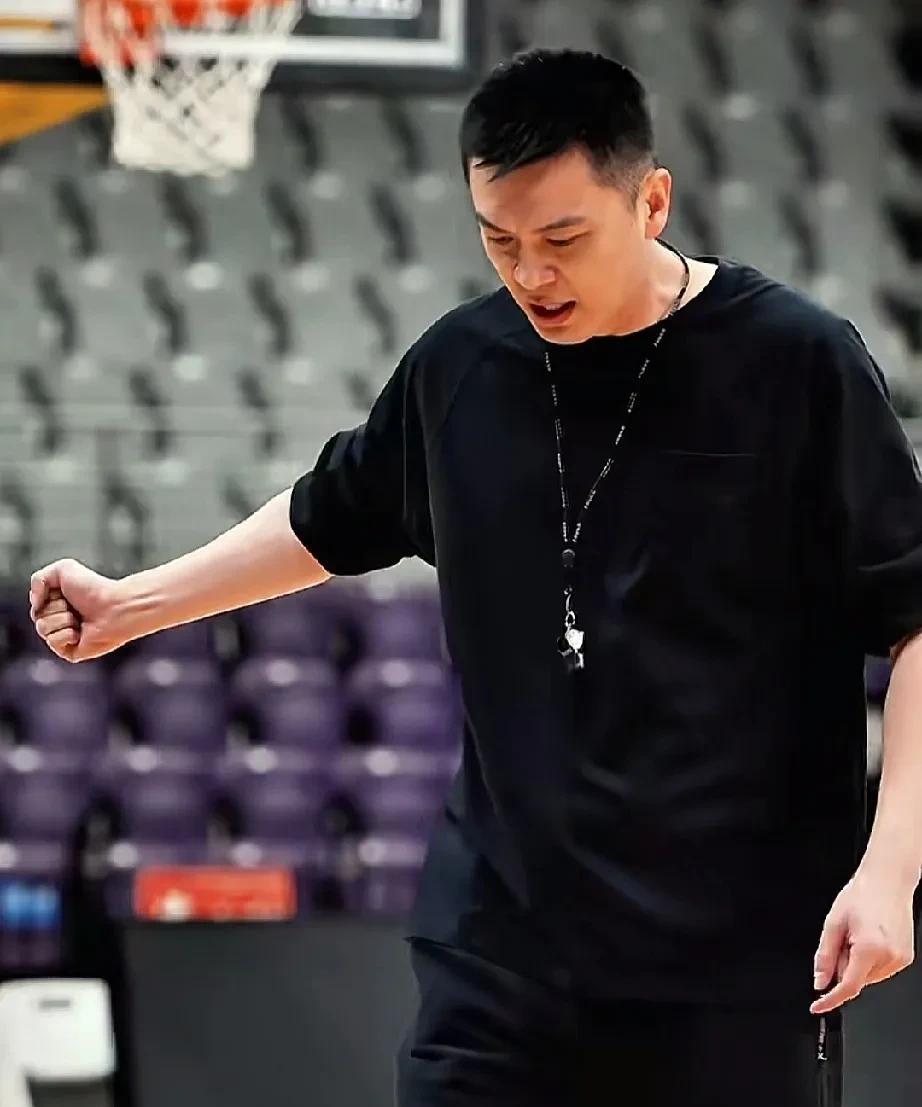 千万别小看！辽宁男篮新赛季为何不被看好！新赛季即将开始，各支球队也在做最后的备