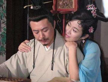 故事，唐朝的刑部员外郎李行修，经常会做一个奇怪的梦：小姨子成了自己的妻子。谁知，