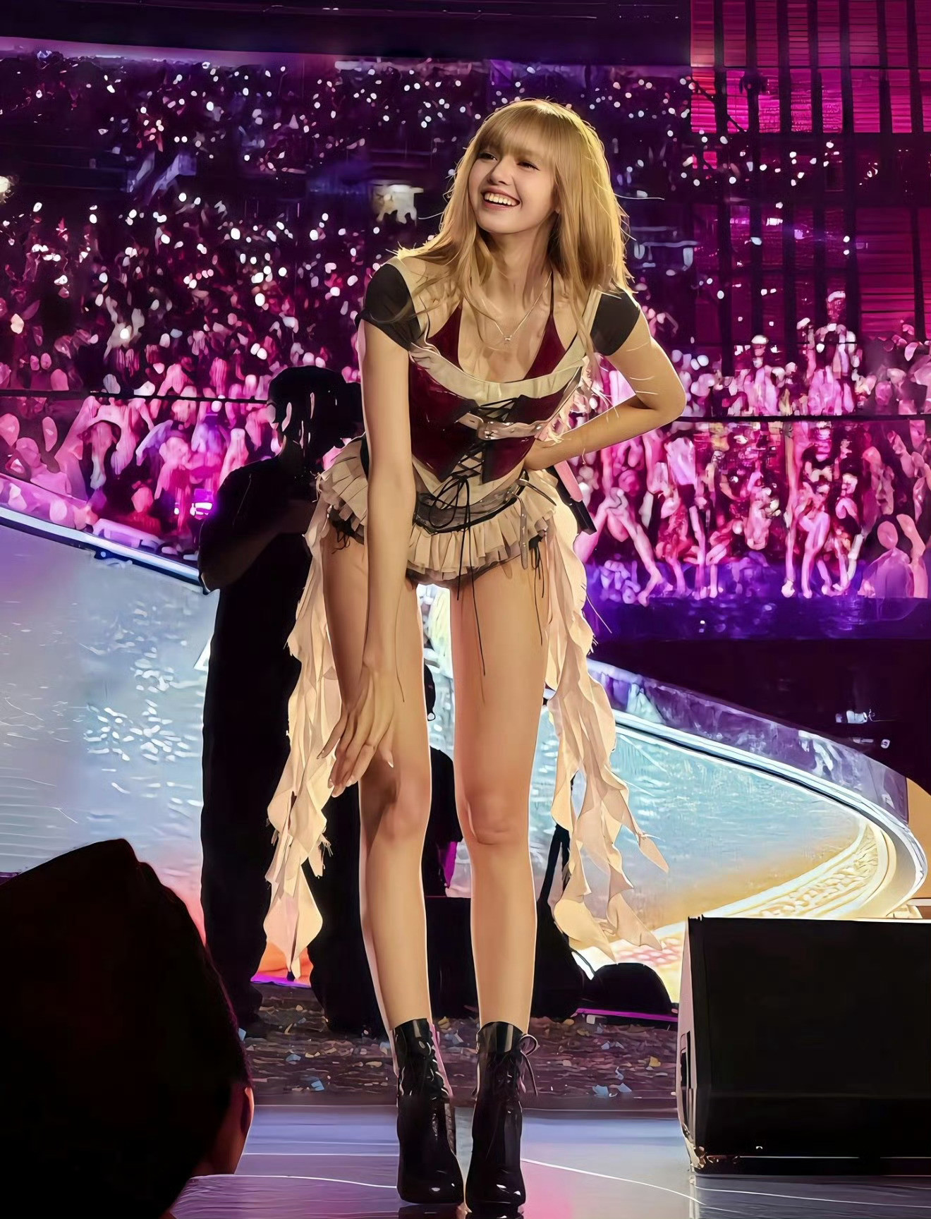 Lisa的身材我的梦​​​