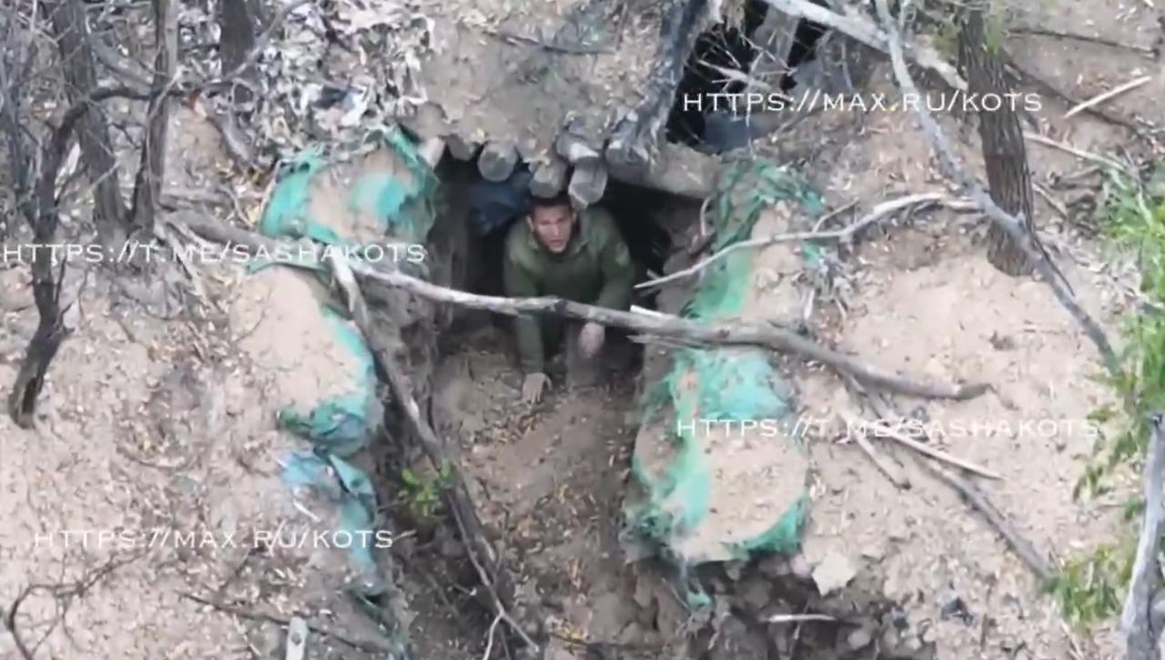 “守卫者在被摧毁的据点前乞求饶命”在扎波罗热前线作战的“库班”营“恐惧”小队的